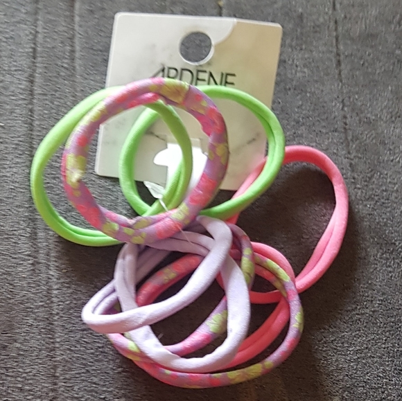 Ardene Girlie Bundle / Lot : New Jewelry and Accessories - Picture 3 of 7